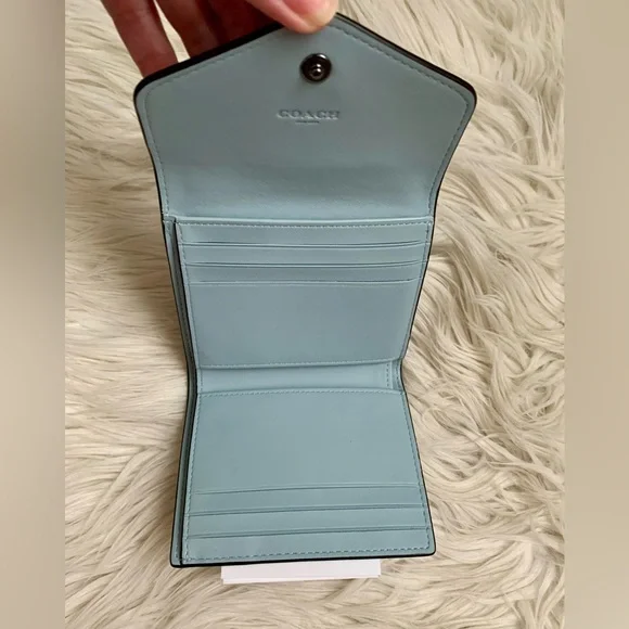 Coach Wyn Small Wallet Aqua Signature Canvas Multi - Picture 6 of 13